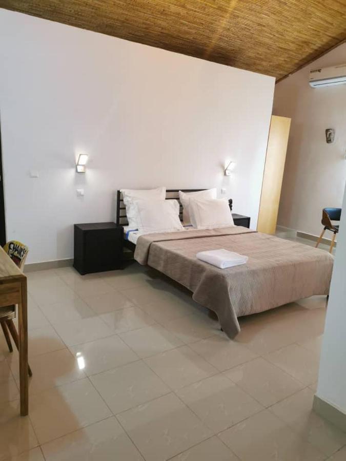 La Fandenoise Bed & Breakfast Thies Luaran gambar