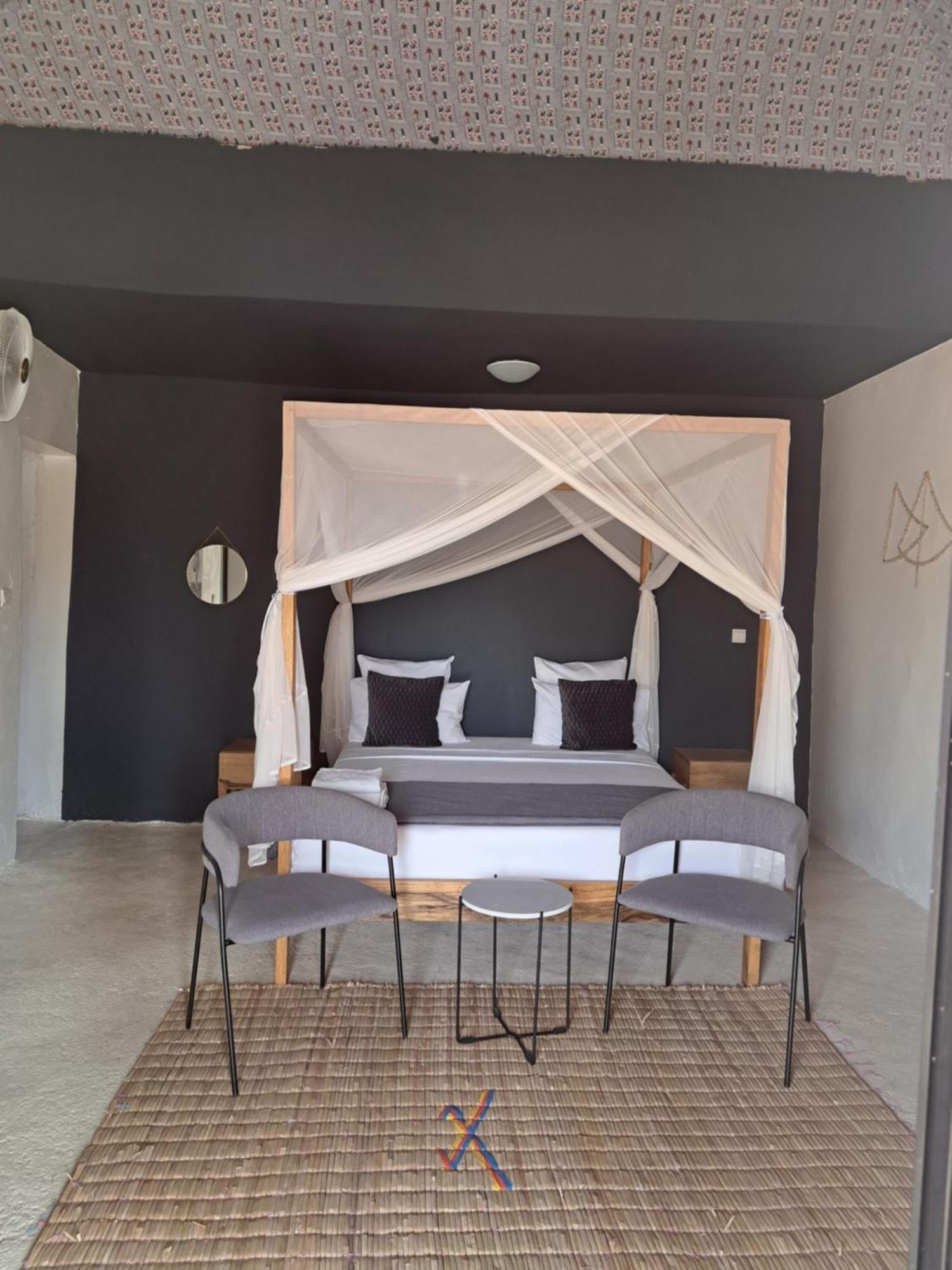 La Fandenoise Bed & Breakfast Thies Luaran gambar
