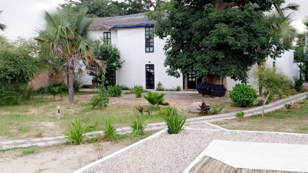 La Fandenoise Bed & Breakfast Thies Luaran gambar