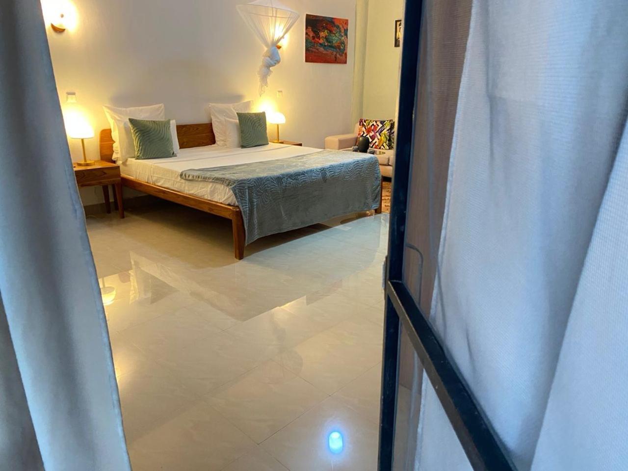 La Fandenoise Bed & Breakfast Thies Luaran gambar